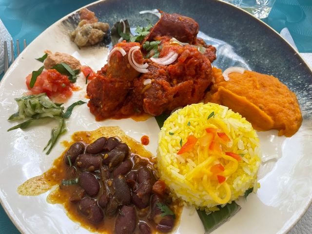 L'archipel ROUGAIL SAUCISSES